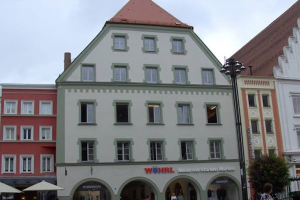 Wöhrl Kaufhaus Straubing Ansicht Außenfassade