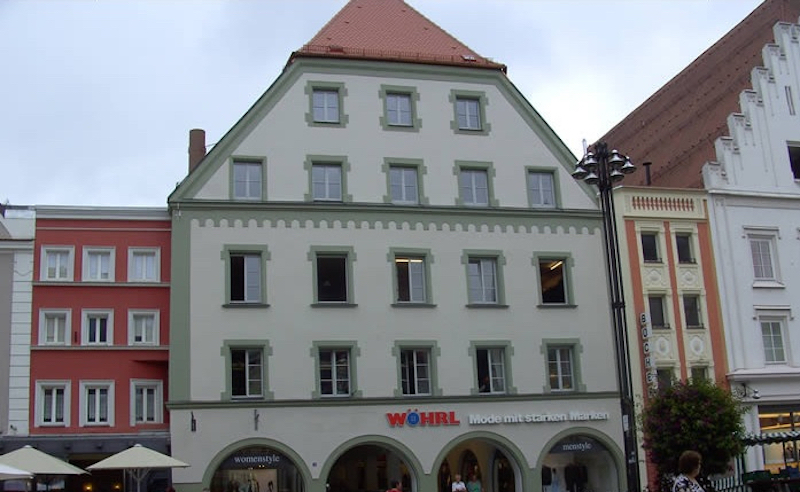 Wöhrl Kaufhaus Straubing Ansicht Außenfassade