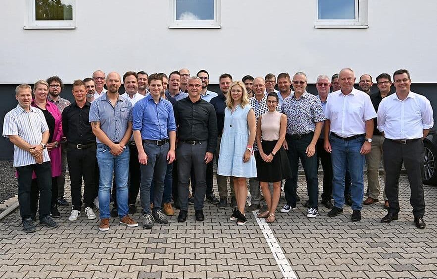 Gruppenbild des neu gewählten IHK-Gremium 2023 Nordoberpfalz