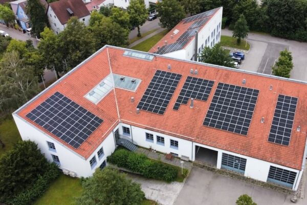 PV-Anlage Bayr. Landesamt für Maß und Gewicht Augsburg / Regensburg